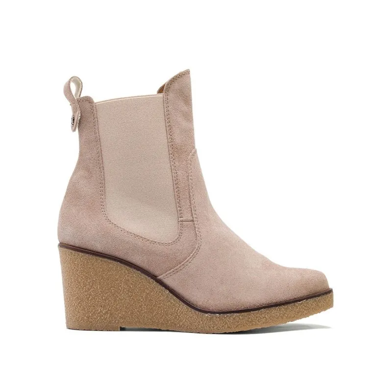 BOTINES DE CUÑA CUERO CON ELASTICOS MALENA