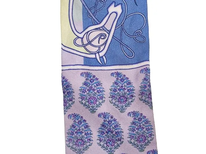 Bufanda Twilly de seda Hermès W84,5cm x H5cm en excelente estado Púrpura 