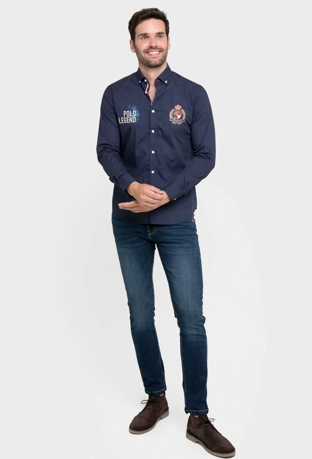 Camisa azul marino bordada modelo Legend