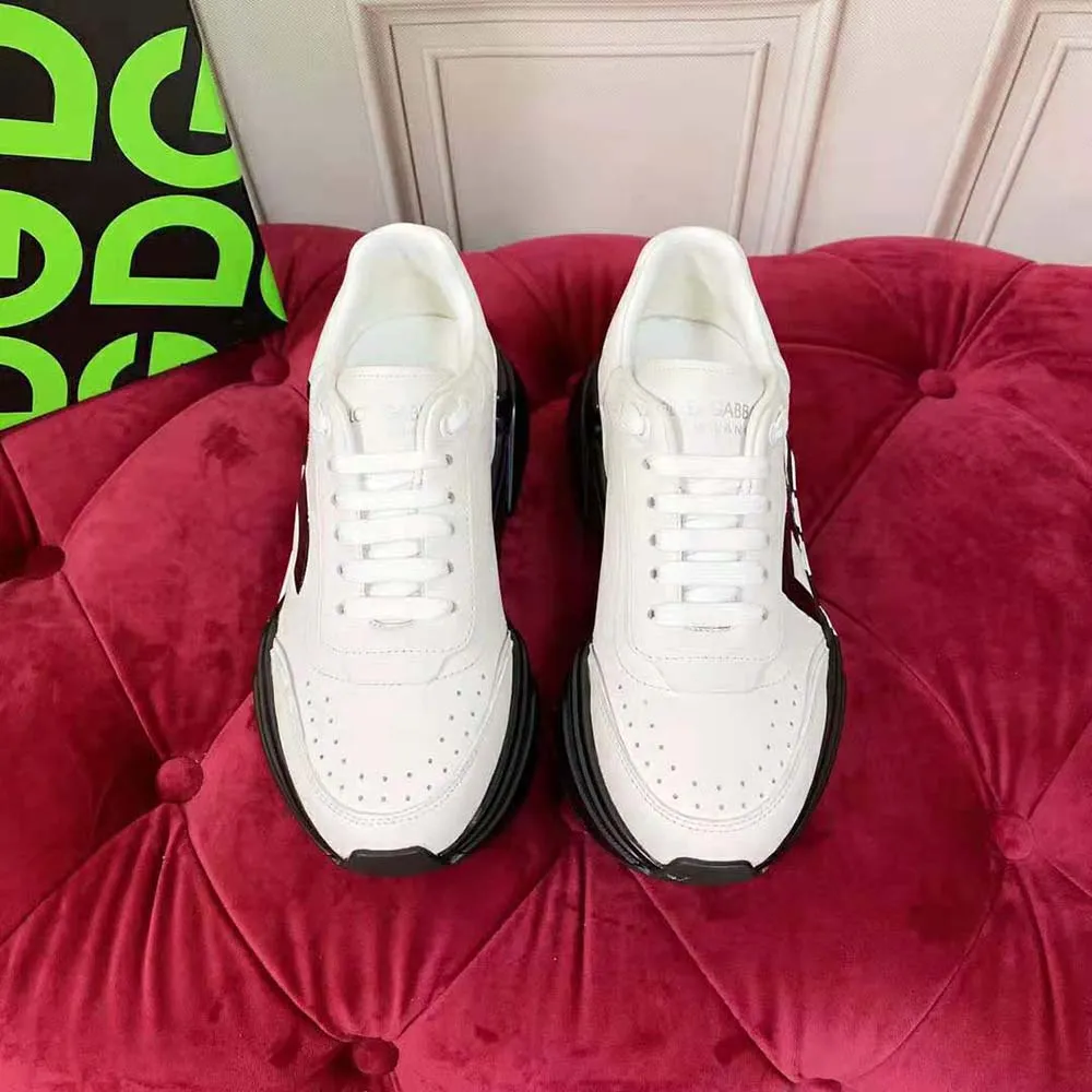 DOLCE GABBANA D&G MUJER ZAPATILLAS DAYMASTER DE PIEL DE BECERRONEGRO