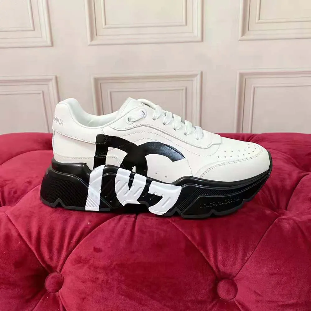 DOLCE GABBANA D&G MUJER ZAPATILLAS DAYMASTER DE PIEL DE BECERRONEGRO