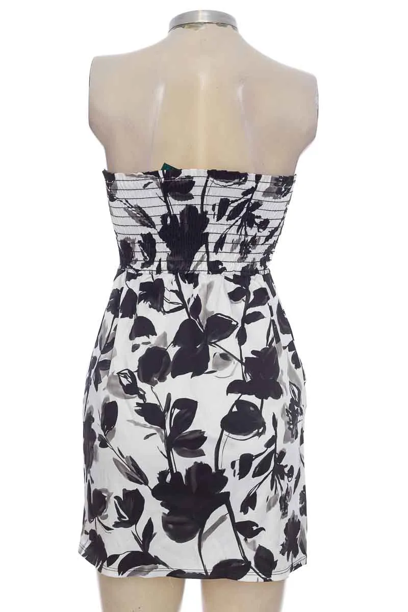 FALDA COLOR NEGRO  GROOVY 