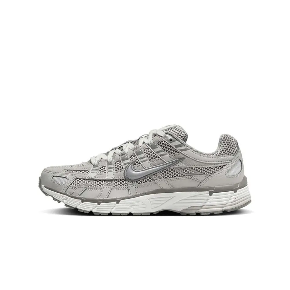 NIKE P6000 LIGHT IRON ORE