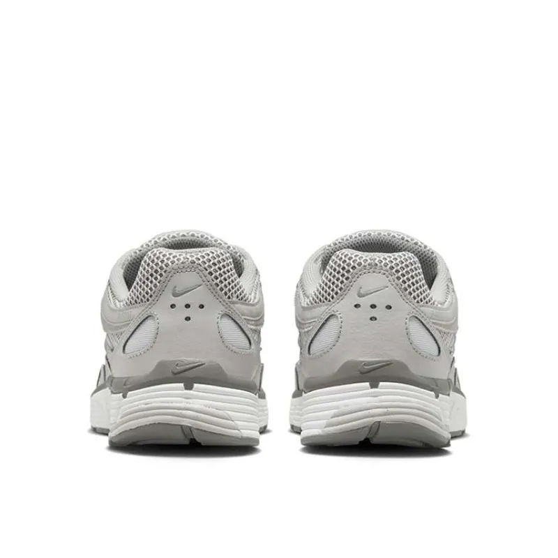 NIKE P6000 LIGHT IRON ORE
