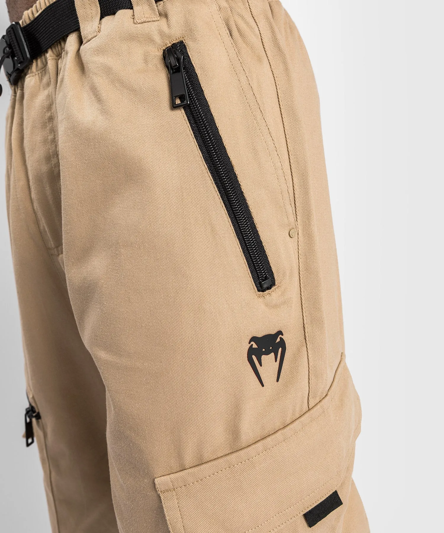 PANTALONES VENUM CARGO  ARENA