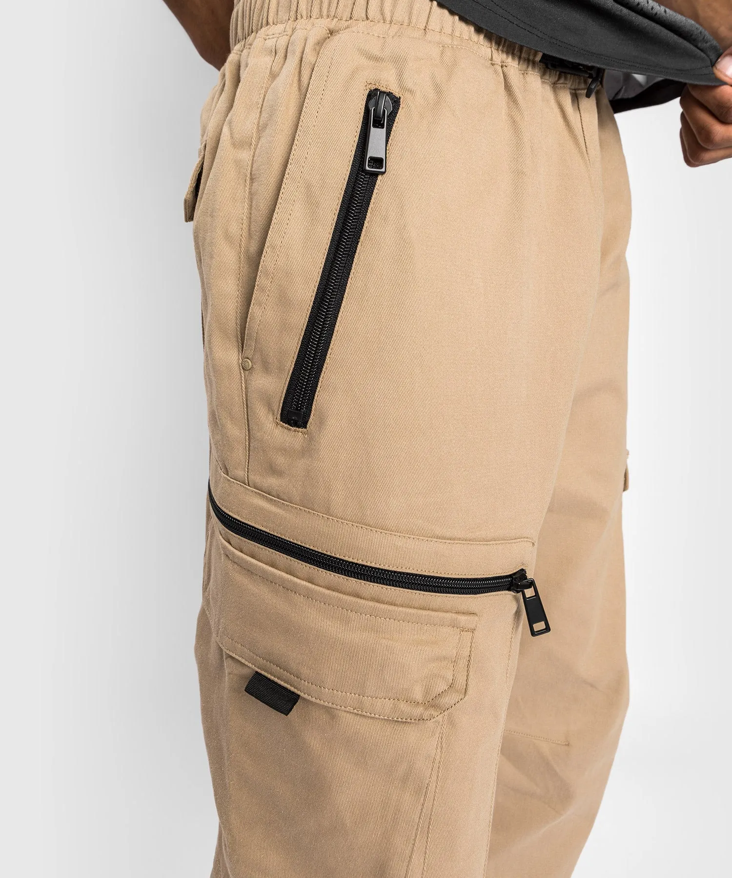 PANTALONES VENUM CARGO  ARENA