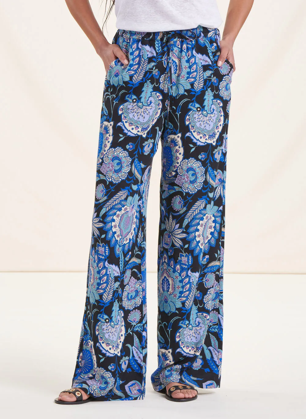 Pantalón ancho estampado en multicolor