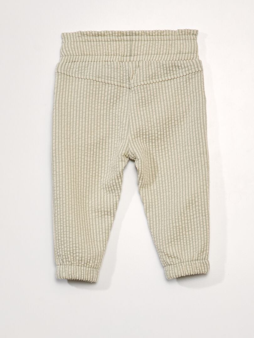 PANTALóN GOFRADO DE RAYAS  VERDE