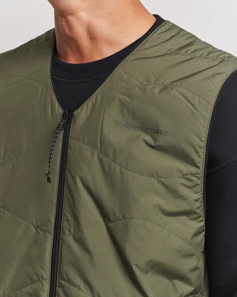 Peak Performance Insulated Reversable Vest Pine Needle