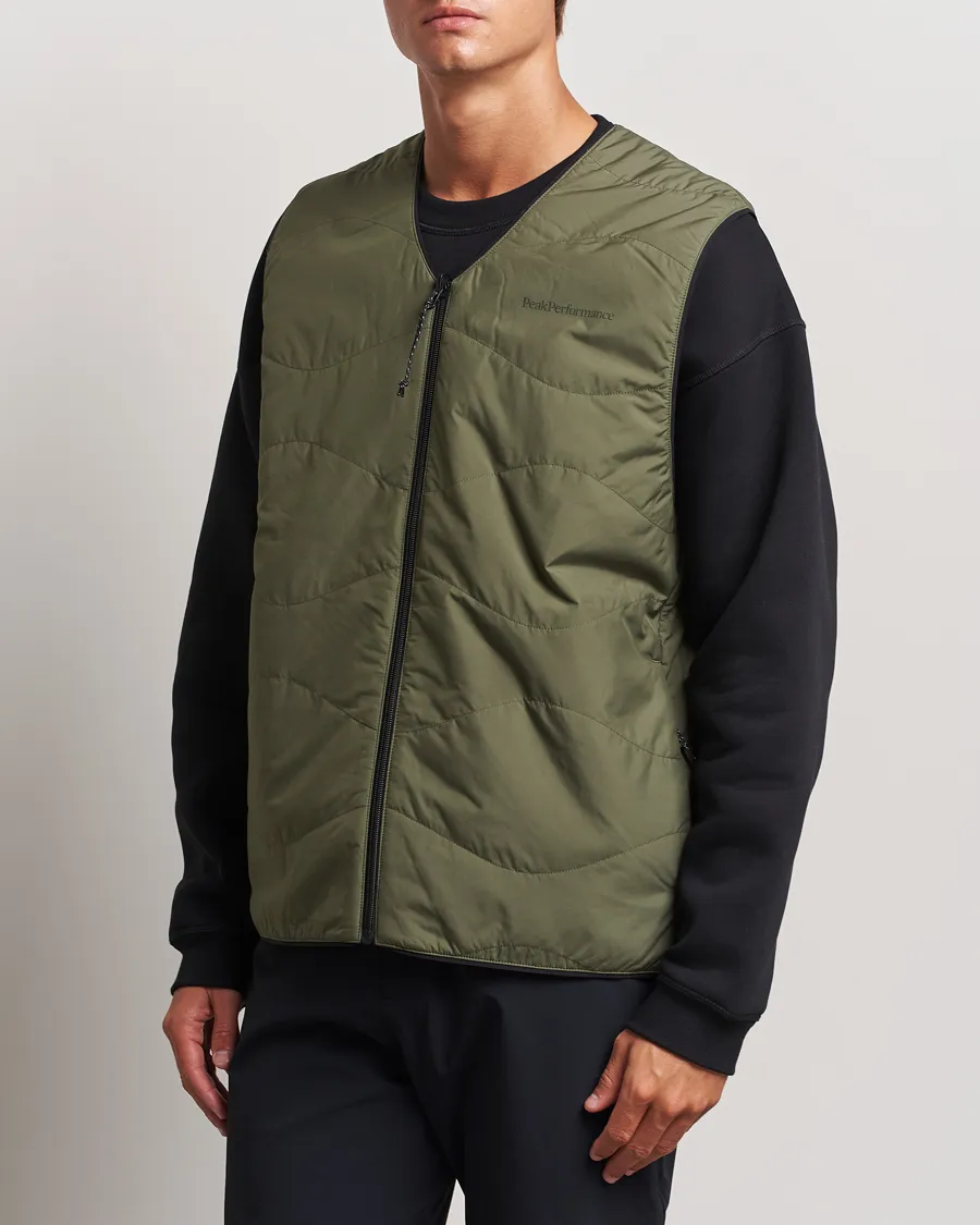 Peak Performance Insulated Reversable Vest Pine Needle