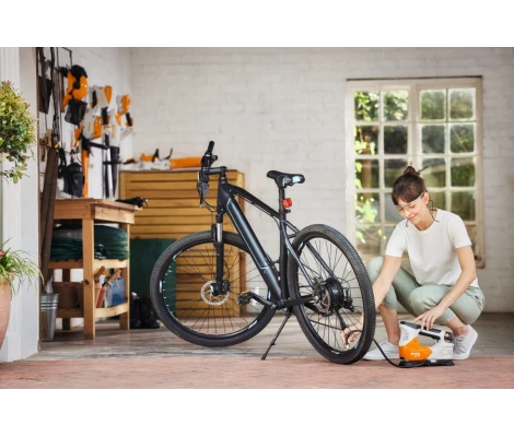 STIHL Compresor KOA 20 Sin Batería Ni Cargador