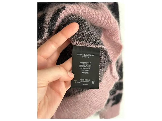 SUÉTER SAINT LAURENT CORAZÓN DE MOHAIR Rosa 