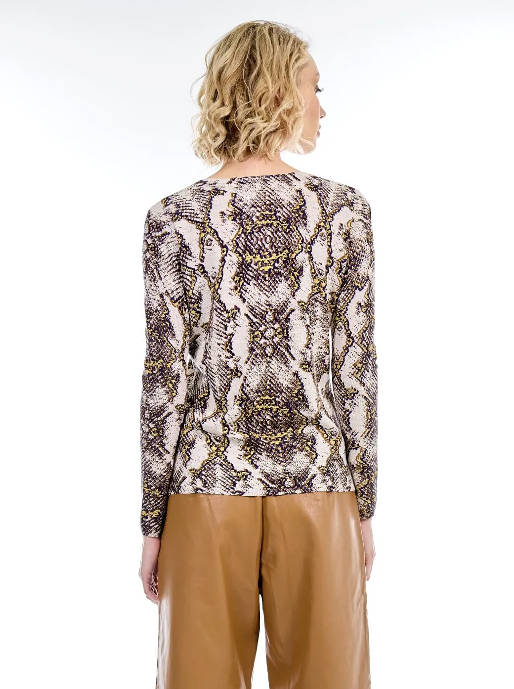 Suéter estampado animal print beige Esenciales
