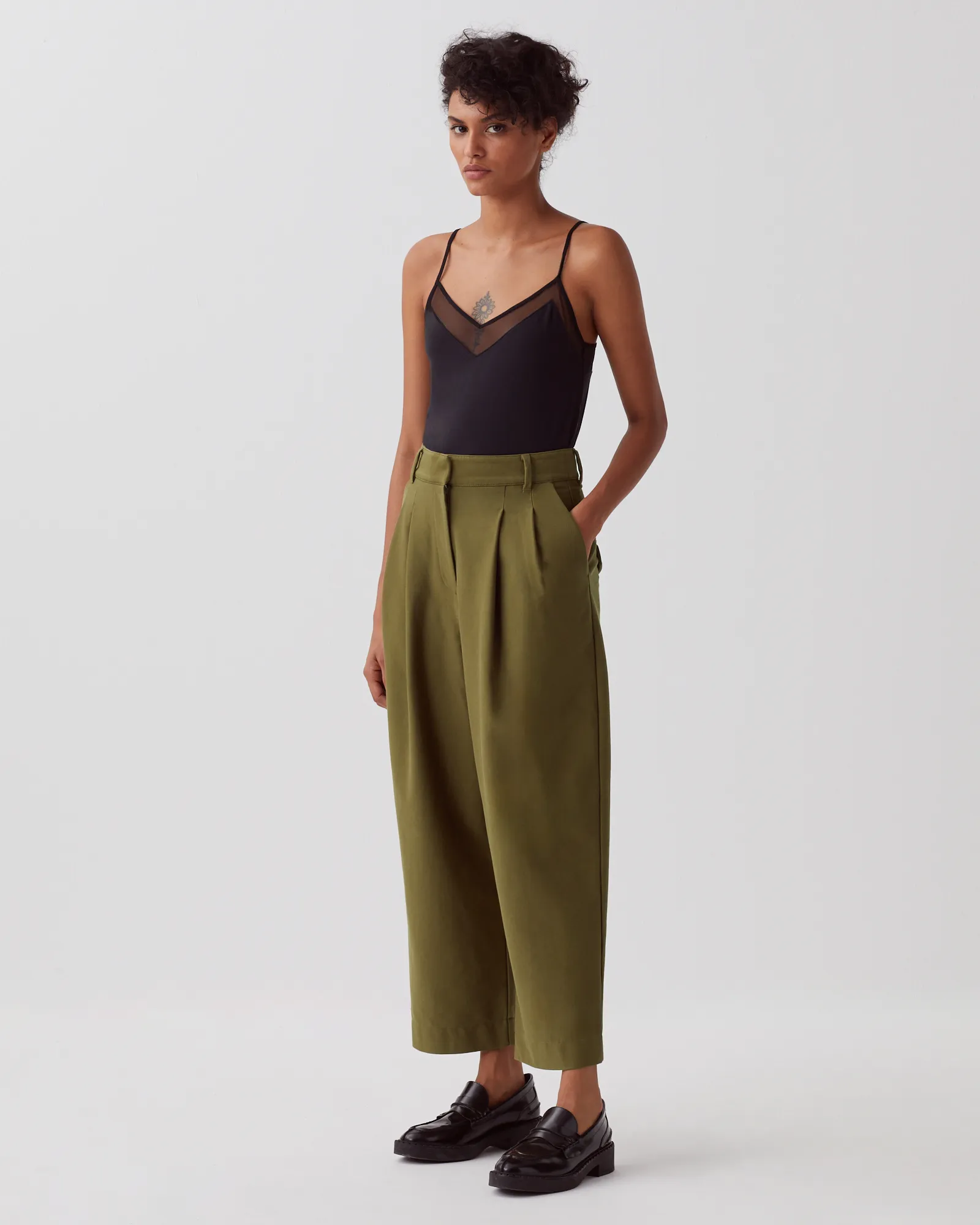 Top fluido con tirantes finos black