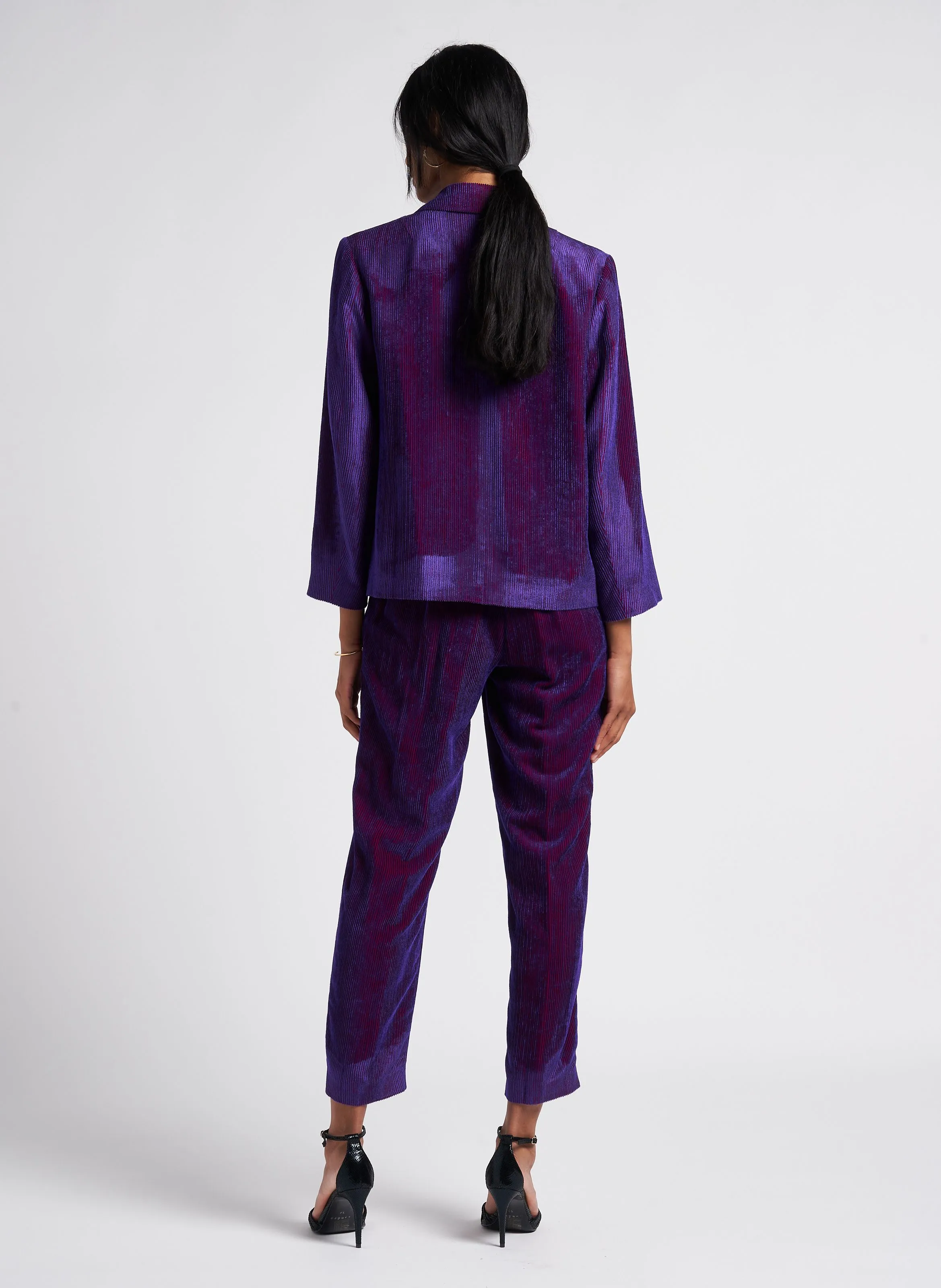 VISCHIO  PANTALóN ANCHO DE TALLE ALTO EN VIOLETA
