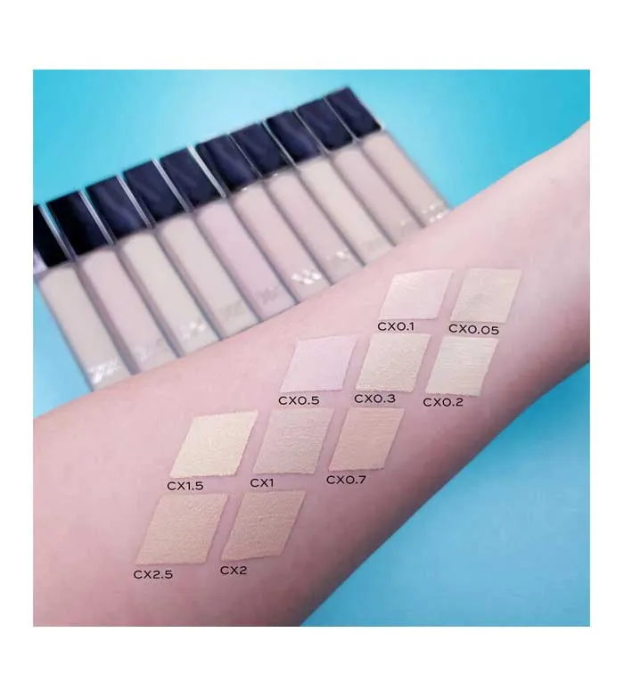 XX REVOLUTION  CORRECTOR LíQUIDO SUPER FIXX CONCEALXX  CX18.5