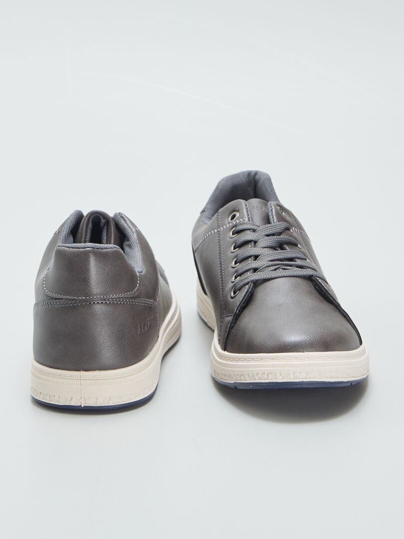 ZAPATILLAS CASUAL DE MATERIAL SINTéTICO  GRIS