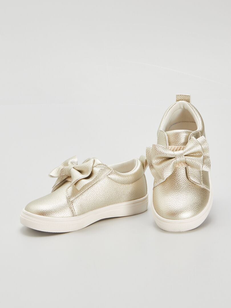 ZAPATILLAS CON LAZO  BEIGE