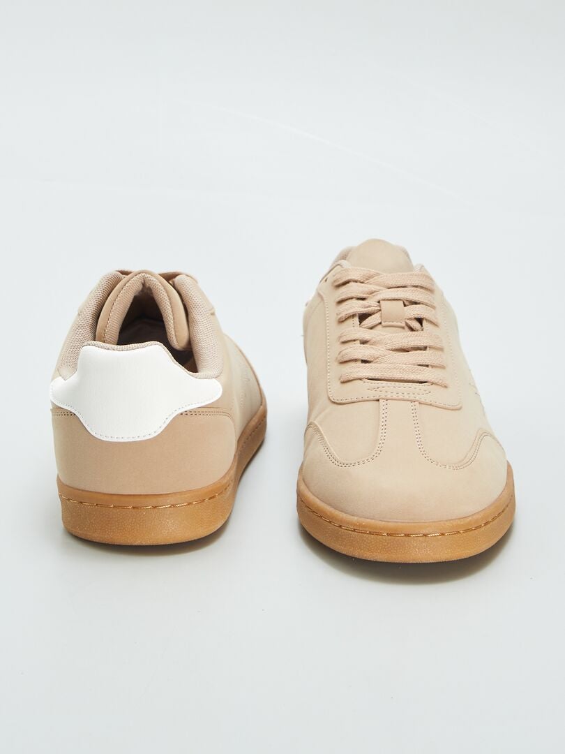 ZAPATILLAS DEPORTIVAS BAJAS  BEIGE