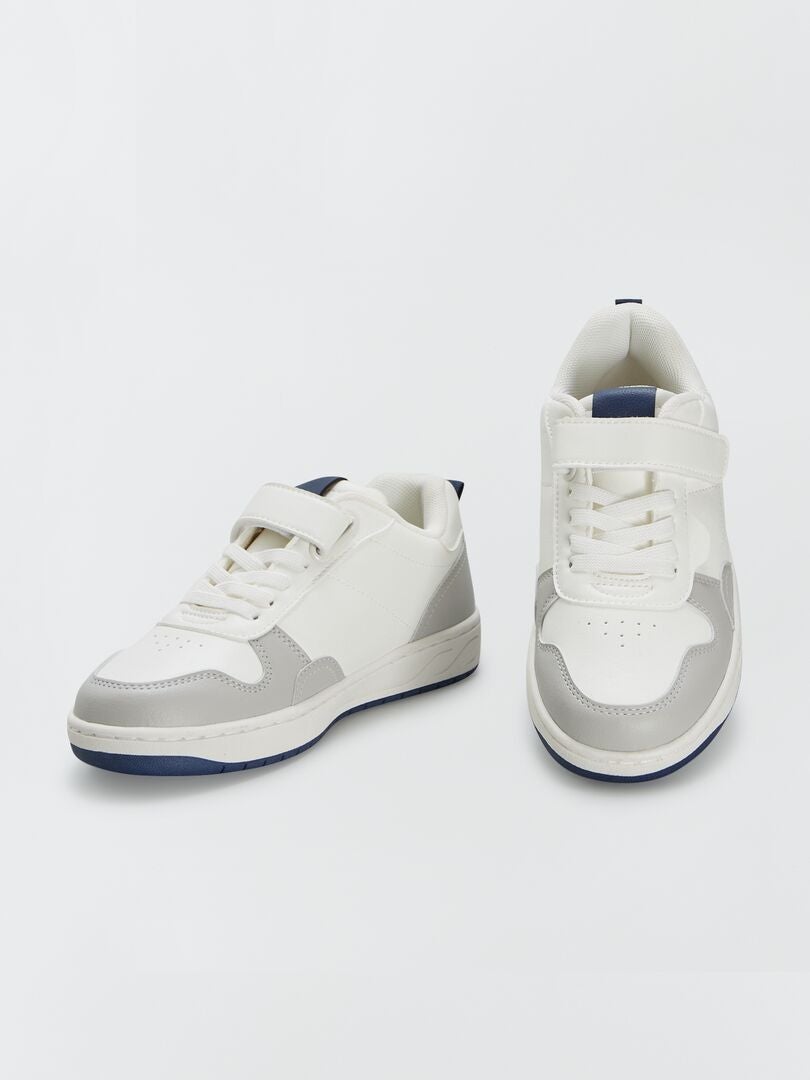 ZAPATILLAS DEPORTIVAS DE VELCRO + CORDONES ELáSTICOS  BLANCO